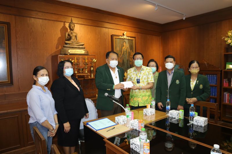 ชาวเทพศิรินทร์แสดงความยินดี กับ นายมงคล อินทรโชติ เนื่องในโอกาส ได้รับแต่งตั้งให้รักษาการในตำแหน่งผู้อำนวยการโรงเรียนวัดสระเกศ