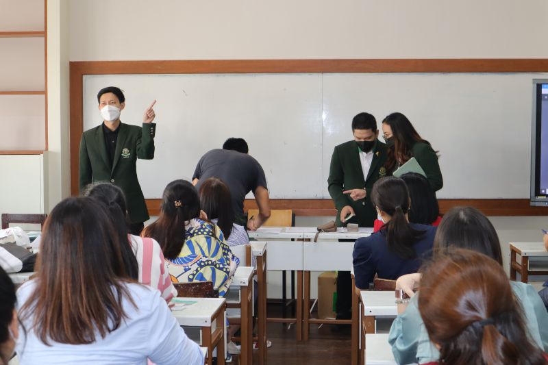 โรงเรียนเทพศิรินทร์จัดการประชุมผู้ปกครอง ระดับชั้น ม.2 ม.3 ม.5 และ ม.6