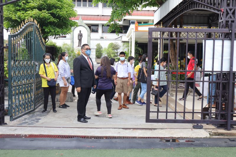 โรงเรียนเทพศิรินทร์จัดการประชุมผู้ปกครอง ระดับชั้น ม.2 ม.3 ม.5 และ ม.6