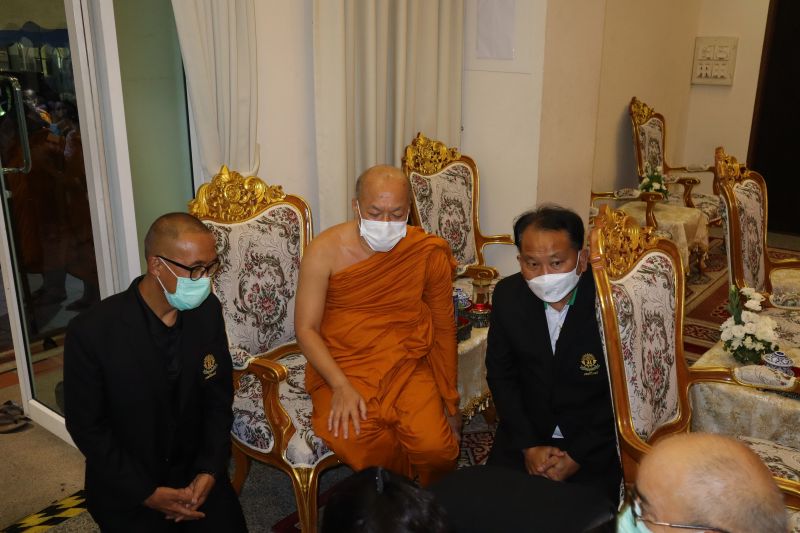 ร่วมพระพิธีธรรมสวดพระอภิธรรม โยมบิดาพระปรีชามงคลญาณ  ผู้ช่วยเจ้าอาวาสวัดเทพศิรินทราวาส