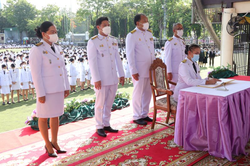 โรงเรียนเทพศิรินทร์ ร่วมพิธีถวายพระพรชัยมงคล เนื่องในโอกาส วันเฉลิมพระชนมพรรษา สมเด็จพระนางเจ้าสุทิดา พัชรสุธาพิมลลักษณ พระบรมราชินี