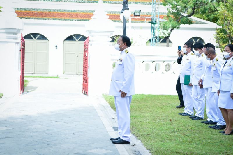 ผู้อำนวยการโรงเรียนเทพศิรินทร์ เข้าร่วมพิธีสวดเจริญพระพุทธมนต์ถวายเป็นพระราชกุศลเนื่องใน โอกาสวันเฉลิมพระชนมพรรษา สมเด็จพระนางเจ้าสุทิดา พัชรสุธาพิมลลักษณ พระบรมราชินี