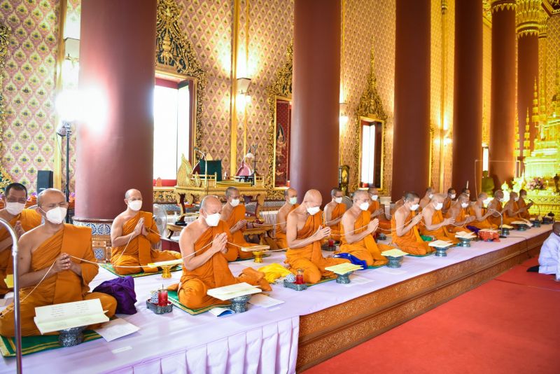 ผู้อำนวยการโรงเรียนเทพศิรินทร์ เข้าร่วมพิธีสวดเจริญพระพุทธมนต์ถวายเป็นพระราชกุศลเนื่องใน โอกาสวันเฉลิมพระชนมพรรษา สมเด็จพระนางเจ้าสุทิดา พัชรสุธาพิมลลักษณ พระบรมราชินี