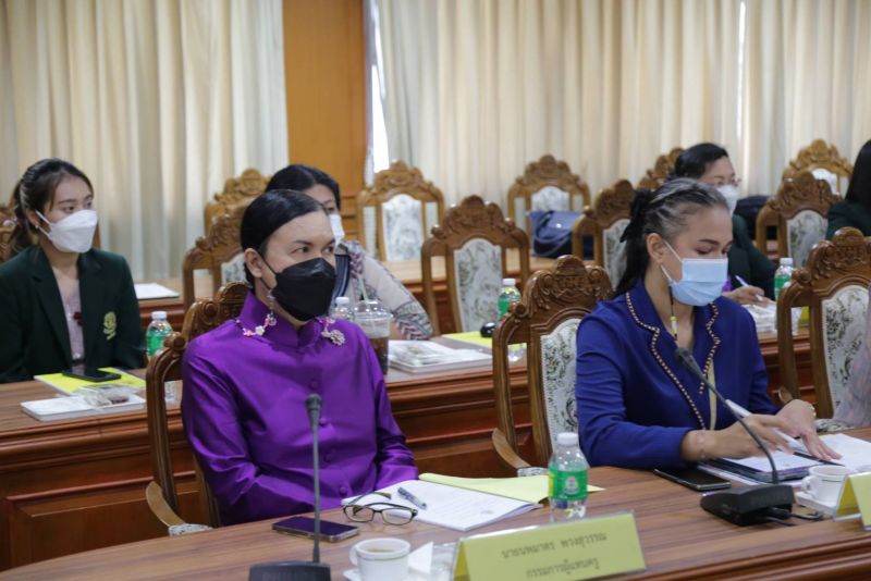 การประชุมคณะกรรมการสถานศึกษาขั้นพื้นฐาน โรงเรียนเทพศิรินทร์