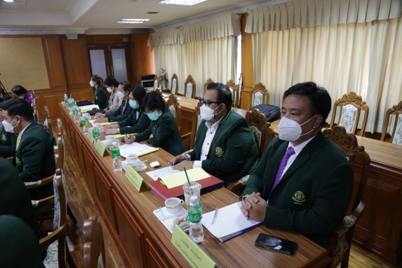 การประชุมคณะกรรมการสถานศึกษาขั้นพื้นฐาน โรงเรียนเทพศิรินทร์