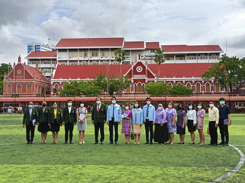 สำนักวิชาการและมาตรฐานการศึกษา สำนักงานคณะกรรมการการศึกษาขั้นพื้นฐาน และ ผู้อำนวยการโรงเรียนชิโนรสวิทยาลัย พร้อมด้วยคณะผู้บริหาร เข้าศึกษาดูงานโรงเรียนเทพศิรินทร์
