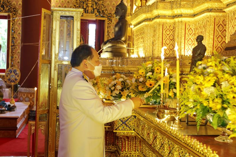 พิธีเจริญพระพุทธมนต์นวัคคหายุสมธัมม์ เสริมสิริมงคลวันพระบรมราชสมภพ ถวายพระพรชัยมงคล พระบาทสมเด็จพระวชิรเกล้าเจ้าอยู่หัว
