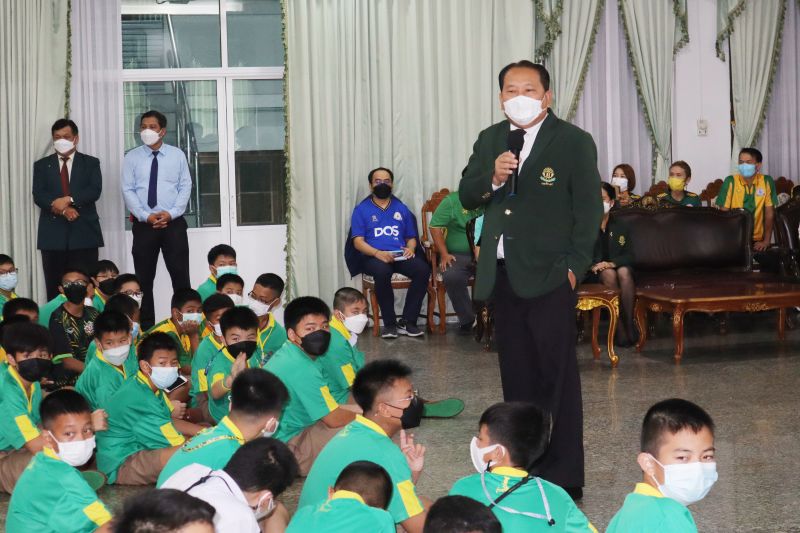 พิธีเปิดกิจกรรม “ก้าวแรกสู่สายใย ก้าวต่อไปสู่เทพศิรินทร์” ของนักเรียนระดับชั้น ม.1