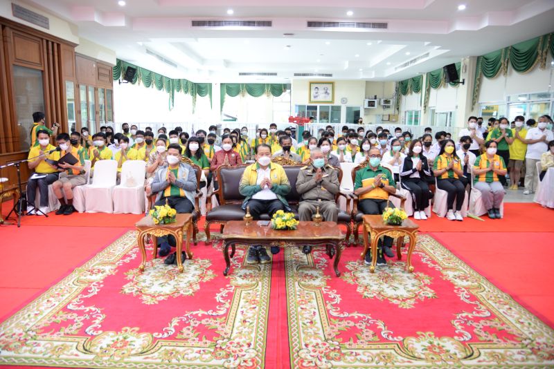 กิจกรรมทำบุญเนื่องในวันพระใหญ่ ณ ห้องประชุมเทิดพระเกียรติ โรงเรียนเทพศิรินทร์
