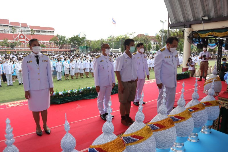 ถวายพระพรชัยมงคล เนื่องในวันเฉลิมพระชนมพรรษา  สมเด็จพระนางเจ้าสิริกิติ์ พระบรมราชินีนาถ พระบรมราชชนนีพันปีหลวง