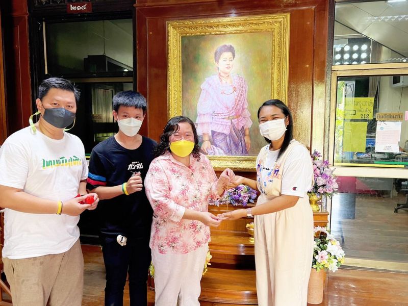 ผู้สนันสนุนรางวัลชนะเลิศ ในการประกวด  “ขวัญใจร่างสมาร์ท มารยาทงาม”