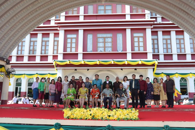 พิธีอำลานักเรียน งานเกษียณอายุราชการของคุณครูโรงเรียนเทพศิรินทร์  “เทพศิรินทร์เกษียณ เกษมศานต์ 2565” 