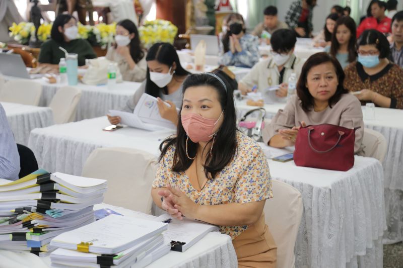 การประชุมครูและบุคลากร โรงเรียนเทพศิรินทร์ เพื่อเตรียมความพร้อม ก่อนการเปิดภาคเรียนที่ 2 ปีการศึกษา 2565