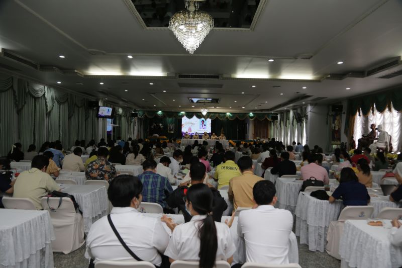 การประชุมครูและบุคลากร โรงเรียนเทพศิรินทร์ เพื่อเตรียมความพร้อม ก่อนการเปิดภาคเรียนที่ 2 ปีการศึกษา 2565