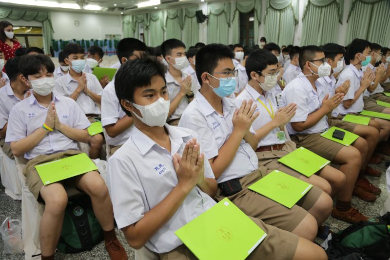 พิธีมอบประกาศนียบัตรสำหรับนักเรียนที่สอบได้ธรรมศึกษา ชั้นตรี โท เอก ประจำปีการศึกษา 2563