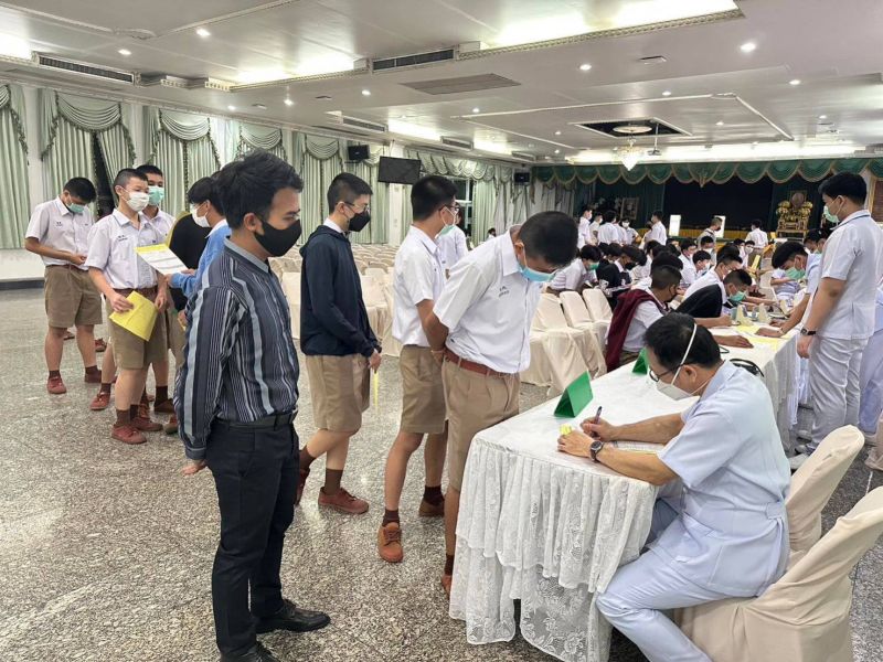 การตรวจสุขภาพนักเรียนโรงเรียนเทพศิรินทร์ ประจำปีการศึกษา 2565