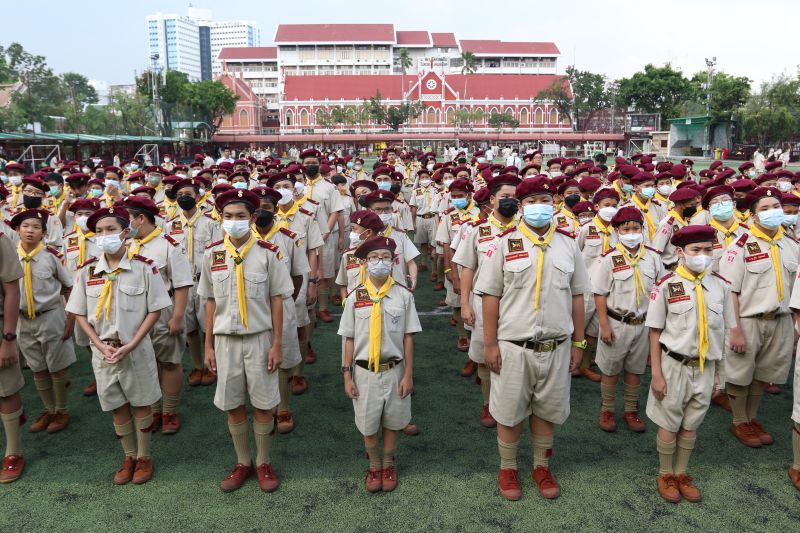 พิธีประดับบ่าและเข้าประจำกองลูกเสือสามัญรุ่นใหญ่ (ม.1) ประจำปีการศึกษา 2565