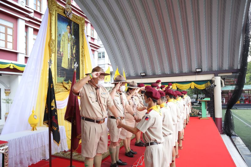 พิธีประดับบ่าและเข้าประจำกองลูกเสือสามัญรุ่นใหญ่ (ม.2) ประจำปีการศึกษา 2565