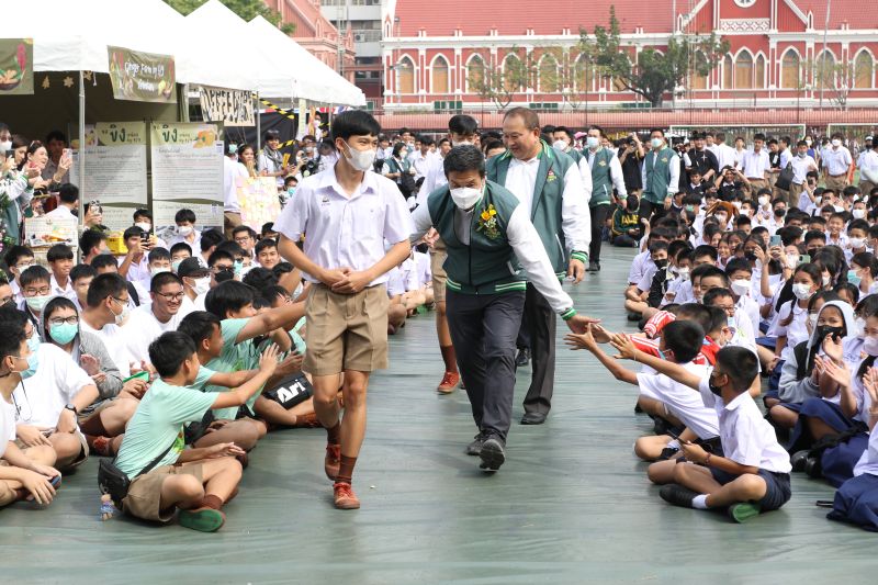 ผู้ว่าราชการกรุงเทพมหานคร เปิดงาน “รำเพยสร้างสรรค์ : โครงงานบูรณาการ” ครั้งที่ 19