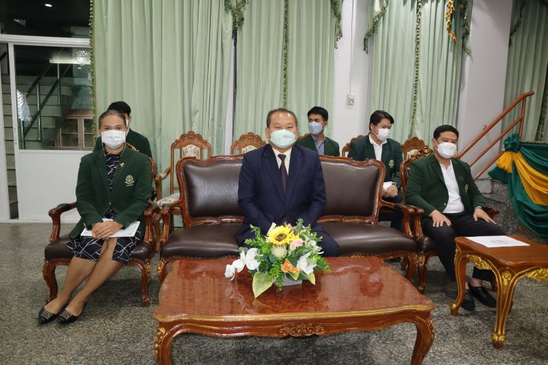 ประชุมผู้ปกครองนักเรียนระดับขั้นมัธยมศึกษาปีที่ 3 เพื่อชี้แจงนโยบาย และแนวปฏิบัติการรับนักเรียนเข้าศึกษาต่อชั้นมัธยมศึกษาปีที่ 4 ปีการศึกษา 2566