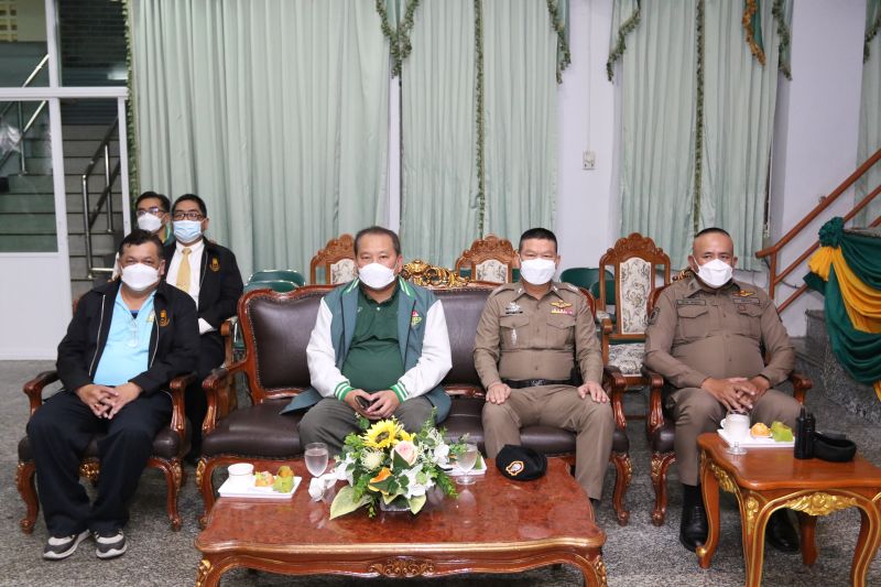 โรงเรียนเทพศิรินทร์จัดกิจกรรมให้ความรู้แก่นักเรียน เรื่องโทษของการมีบุหรี่ไฟฟ้าไว้ในครอบครอง 