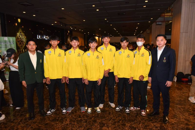 ทีมฟุตบอลโรงเรียนเทพศิรินทร์ ได้รับรางวัลเชิดชูเกียรติเยาวชนต้นแบบแห่งปี 2022-2023