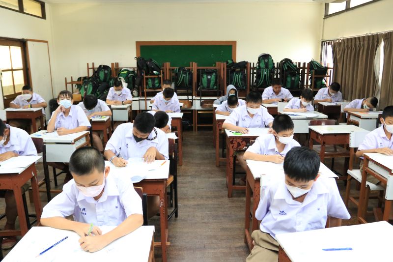 โรงเรียนเทพศิรินทร์จัดการสอบวัดผลท้ายกิจกรรมเตรียมความพร้อม  ของนักเรียนระดับชั้น ม. 1 และ ม.4 ปีการศึกษา 2566