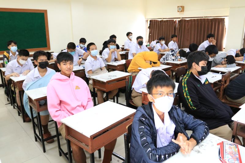 โรงเรียนเทพศิรินทร์จัดการสอบวัดผลท้ายกิจกรรมเตรียมความพร้อม  ของนักเรียนระดับชั้น ม. 1 และ ม.4 ปีการศึกษา 2566