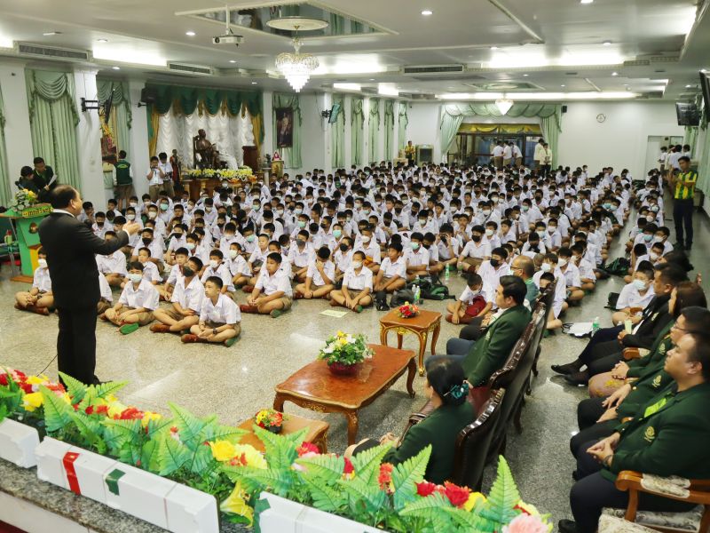 ก้าวแรกที่ยิ่งใหญ่ สู่สายใยเทพศิรินทร์ กิจกรรมปฐมนิเทศลูกแม่รำเพย  สู่ดินแดนแห่งเกียรติภูมิ ระดับชั้นมัธยมศึกษาปีที่ 1 ปีการศึกษา 2566
