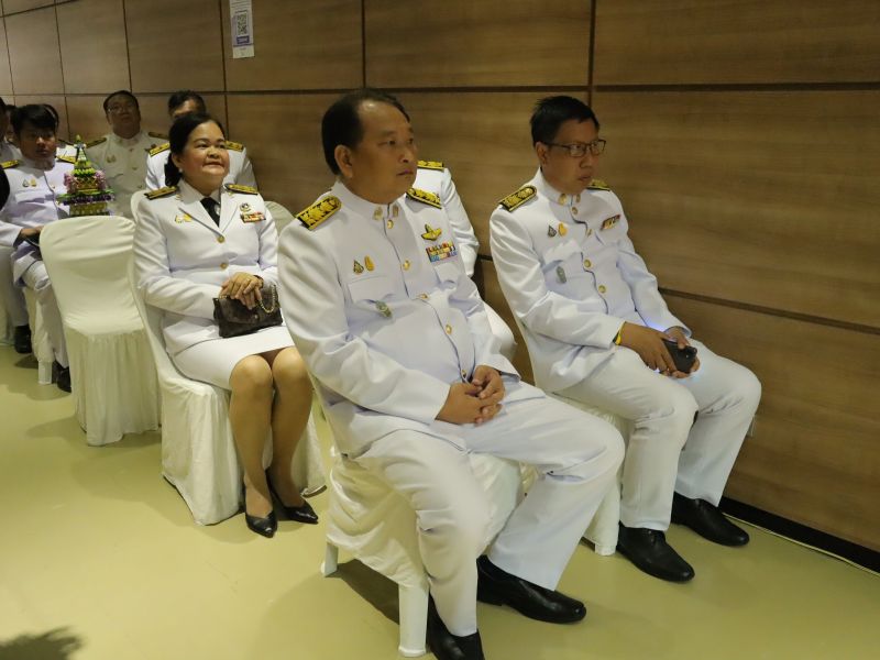 คณะผู้บริหาร และผู้แทนครู โรงเรียนเทพศิรินทร์ เข้าบันทึกเทปถวายพระพรชัยมงคล  เนื่องในวันเฉลิมพระชนมพรรษา สมเด็จพระนางเจ้าสุทิดา พัชรสุธาพิมลลักษณ พระบรมราชินี