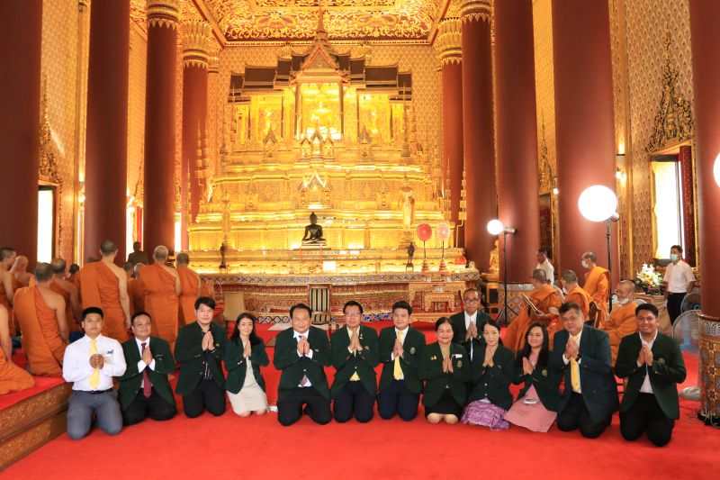 ถวายมุทิตาสักการะแด่ผู้สอบผ่านบาลีสนามหลวง พระมหาธัชธรรม์ กิตฺติณฏโฐ และ พระมหาพิพัฒน์ วิวฑฺฒโน เปรียญธรรม 3 ประโยค และ พระบุญมี ภทฺทปุญโญ ประโยค 1-2