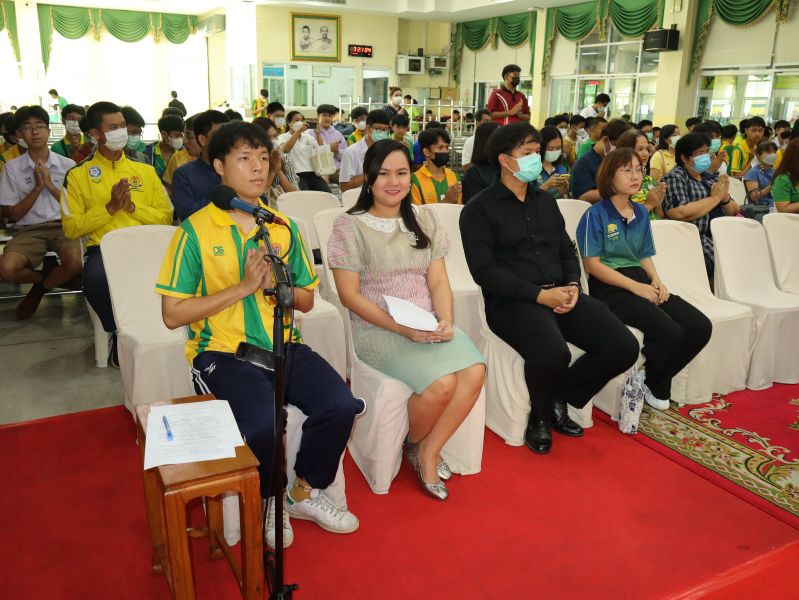 กิจกรรมทำบุญเนื่องในวันพระใหญ่ ณ ห้องประชุมเทิดพระเกียรติ โรงเรียนเทพศิรินทร์