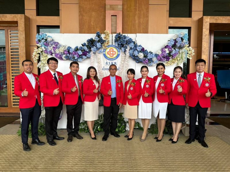 รองผู้อำนวยการโรงเรียนเทพศิรินทร์ เข้ารับโล่ “รองผู้อำนวยการดีเด่น”  จาก สมาคมรองผู้อำนวยการโรงเรียนมัธยมศึกษาแห่งประเทศไทย