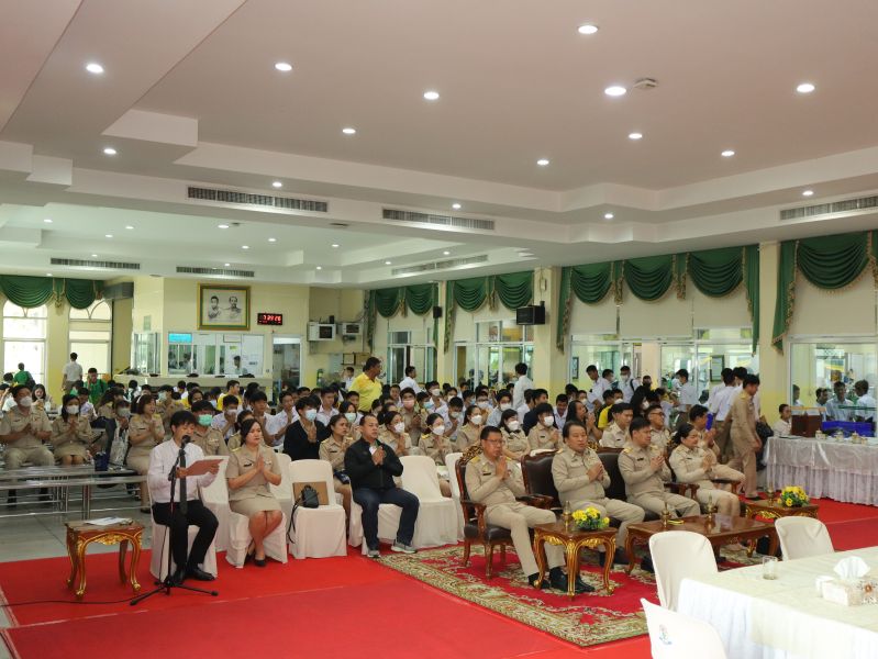 กิจกรรมทำบุญเนื่องในวันพระใหญ่ ณ ห้องประชุมเทิดพระเกียรติ โรงเรียนเทพศิรินทร์