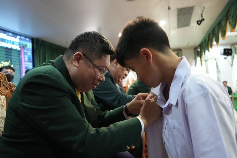 โรงเรียนเทพศิรินทร์ จัดกิจกรรมพิธีประดับเข็ม  แก่นักเรียนระดับชั้น ม.4 ปีการศึกษา 2566 รุ่น 140