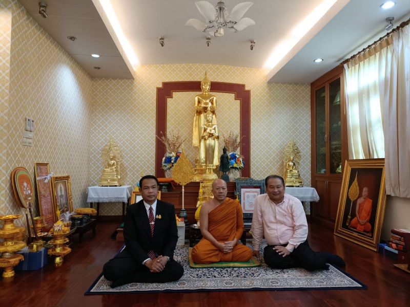 ผู้อำนวยการเขตพื้นที่การศึกษามัธยมศึกษา กรุงเทพมหานคร เขต 1  ตรวจเยี่ยมการจัดการเรียนการสอน ถวายมุทิตาสักการะ พระธรรมวชิรปาโมกข์