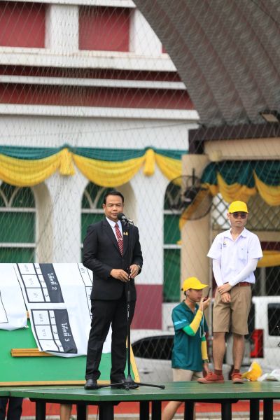 ผู้อำนวยการเขตพื้นที่การศึกษามัธยมศึกษา กรุงเทพมหานคร เขต 1  ตรวจเยี่ยมการจัดการเรียนการสอน ถวายมุทิตาสักการะ พระธรรมวชิรปาโมกข์