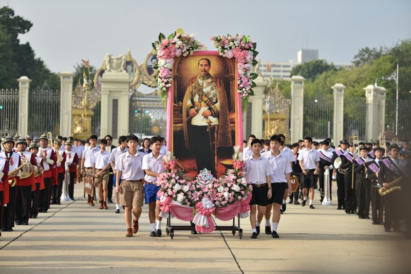 พิธีวางพวงมาลาถวายราชสักการะ เนื่องในวันปิยมหาราช