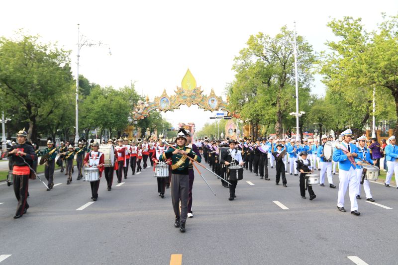 โรงเรียนในเครือจตุรมิตร ร่วมพิธีวางพวงมาลา ถวายราชสักการะ เนื่องในวันปิยมหาราช