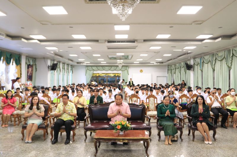 พิธีมอบประกาศนียบัตรสำหรับนักเรียนที่สอบได้ธรรมศึกษา ชั้นตรี โท เอก ประจำปีการศึกษา 2566