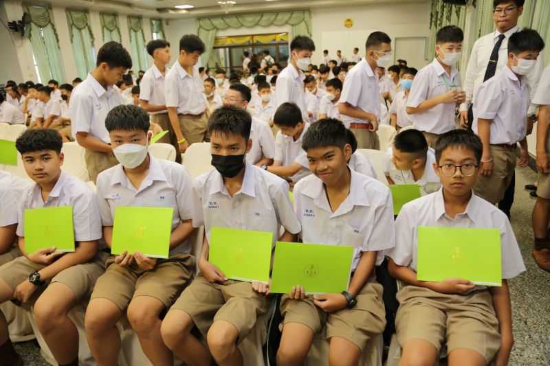 พิธีมอบประกาศนียบัตรสำหรับนักเรียนที่สอบได้ธรรมศึกษา ชั้นตรี โท เอก ประจำปีการศึกษา 2566