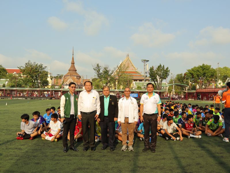 โรงเรียนเทพศิรินทร์เปิดคัดนักกีฬาฟุตบอล ปีการศึกษา 2567