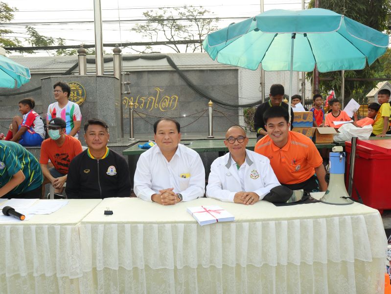 โรงเรียนเทพศิรินทร์เปิดคัดนักกีฬาฟุตบอล ปีการศึกษา 2567