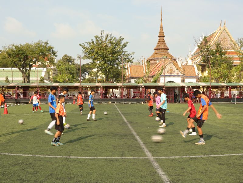โรงเรียนเทพศิรินทร์เปิดคัดนักกีฬาฟุตบอล ปีการศึกษา 2567