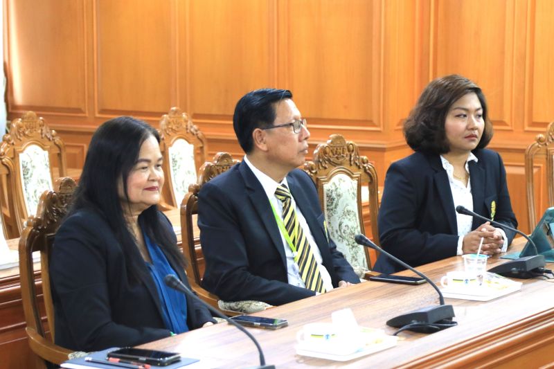โรงเรียนอุบลรัตนราชกัญญาราชวิทยาลัย เข้าศึกษาดูงาน ณ โรงเรียนเทพศิรินทร์