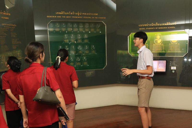 โรงเรียนอุบลรัตนราชกัญญาราชวิทยาลัย เข้าศึกษาดูงาน ณ โรงเรียนเทพศิรินทร์
