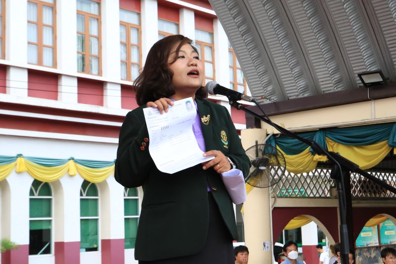 ผู้อำนวยการสำนักงานเขตพื้นที่การศึกษามัธยมศึกษากรุงเทพมหานคร เขต 1 ตรวจเยี่ยม ให้กำลังใจ นักเรียนและผู้ปกครองในการสอบเข้าศึกษาต่อระดับชั้นมัธยมศึกษาปีที่ 1 โรงเรียนเทพศิรินทร์