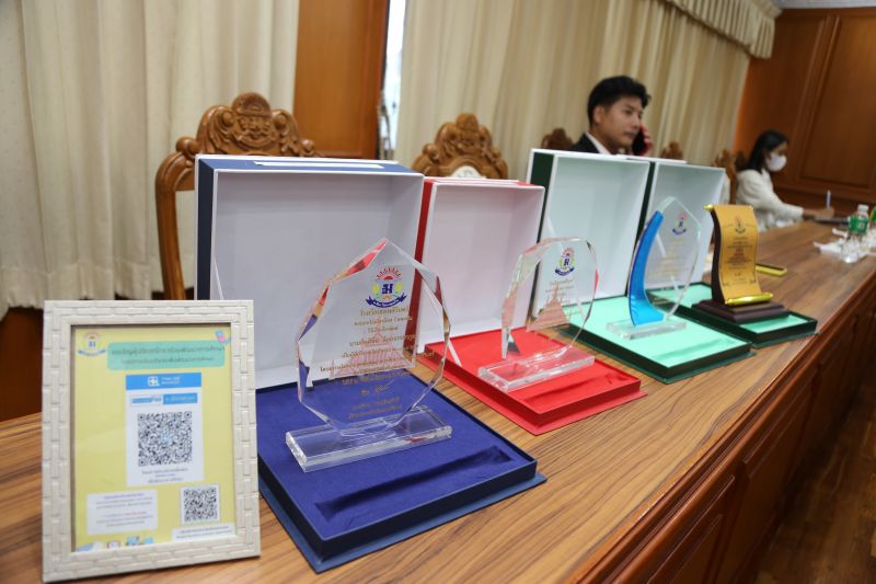 โรงเรียนเทพศิรินทร์ ให้การต้อนรับนิสิตระดับปริญญาบัณฑิต  คณะครุศาสตร์จุฬาลงกรณ์มหาวิทยาลัย เข้ามาศึกษาดูงาน
