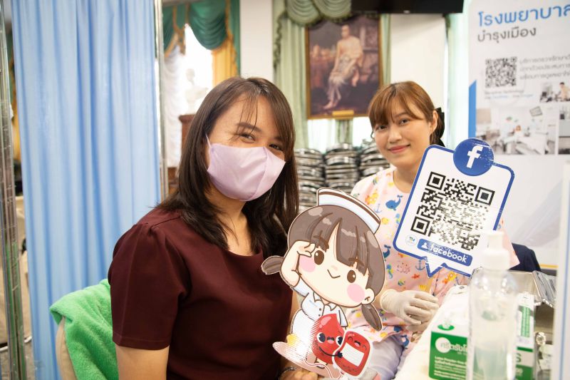 กิจกรรมให้ความรู้ด้านโภชนาการและการเจริญเติบโต  และอบรมการช่วยชีวิตขั้นพื้นฐานและการปฐมพยาบาลเบื้องต้น 
