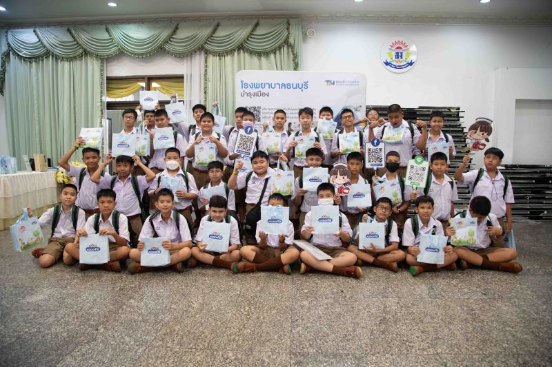 กิจกรรมให้ความรู้ด้านโภชนาการและการเจริญเติบโต  และอบรมการช่วยชีวิตขั้นพื้นฐานและการปฐมพยาบาลเบื้องต้น 
